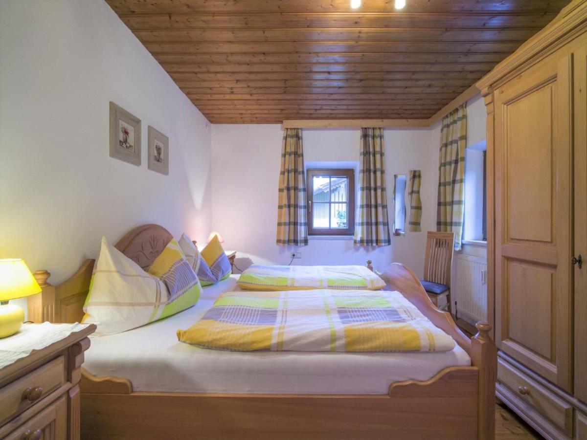 Apartment In Top Location In Fuegen With Balcony מראה חיצוני תמונה