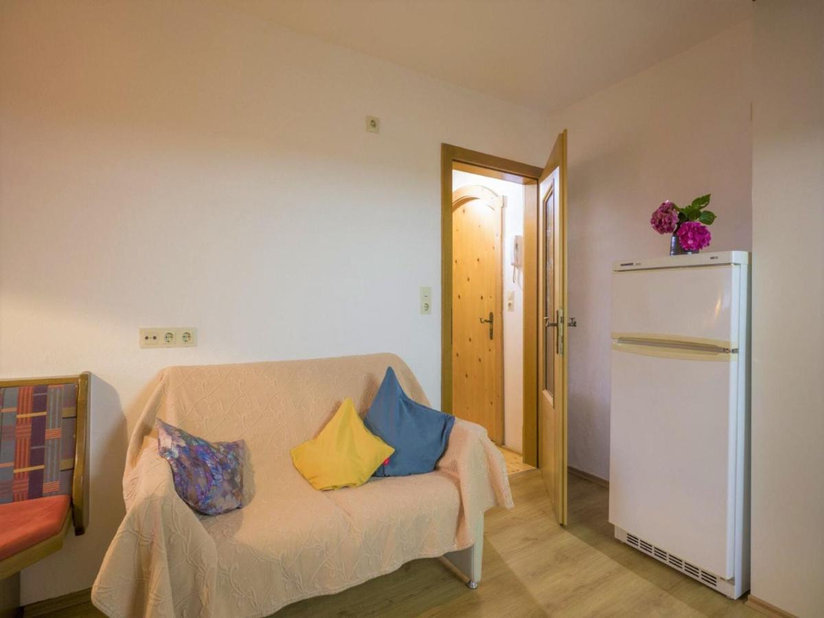 Apartment In Top Location In Fuegen With Balcony מראה חיצוני תמונה